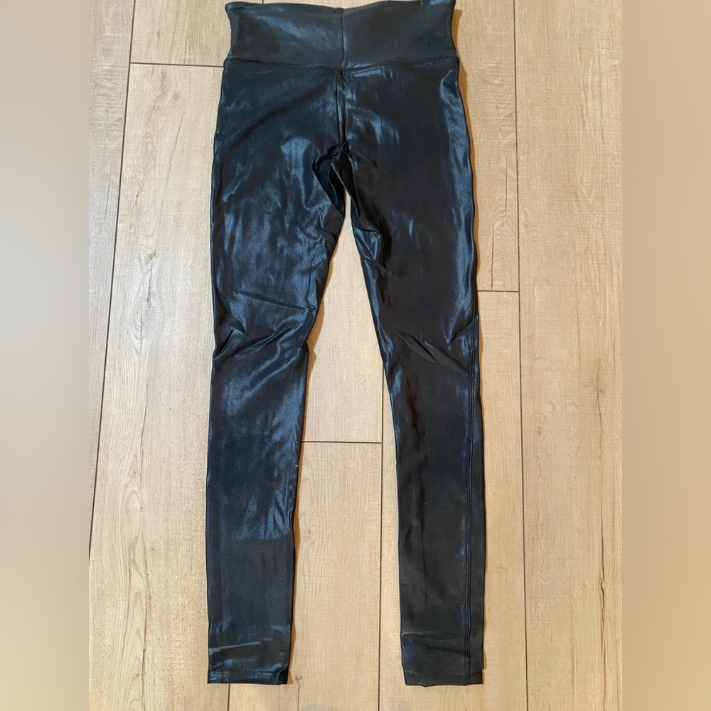 Spanx Faux Leather Leggings - Black, Size M